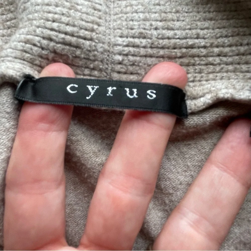 Cyrus Open-Front Ribbed Knit Cardigan Sweater – Size XL
